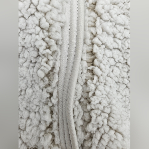 Cozy Sherpa Women's Large Off White Beige 1/4 zip Fleece PullOver With Pockets - Picture 15 of 16